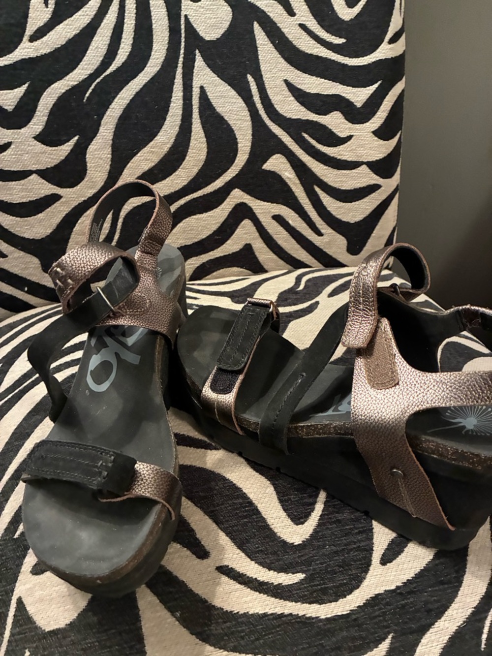 OTBT Bronze Metallic Strappy Comfort Sandals
